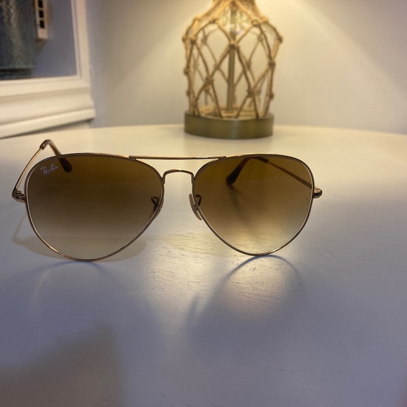 Gold Ray Ban aviators - Picture 1 of 2